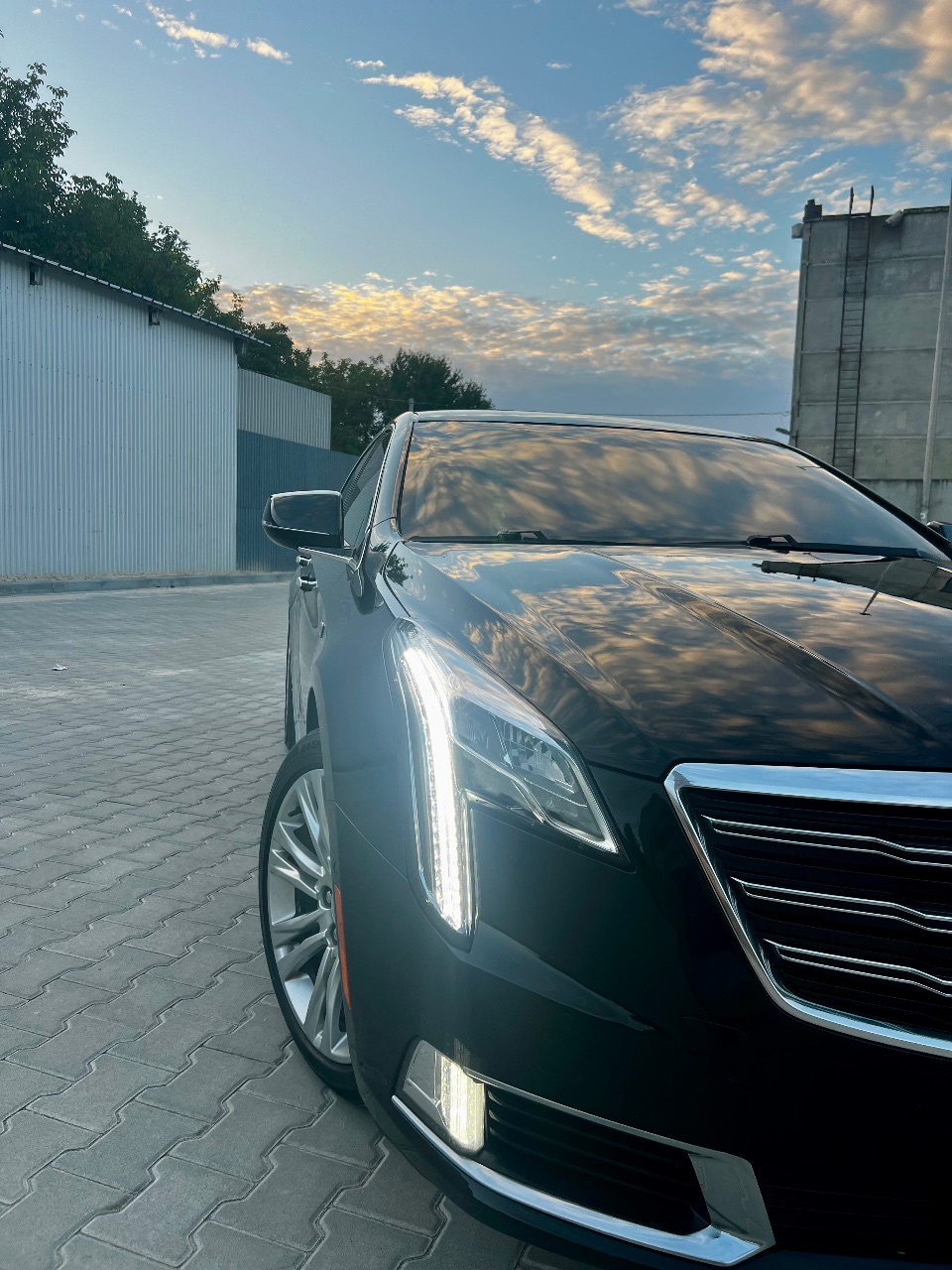 Cadillac XTS - фото 13
