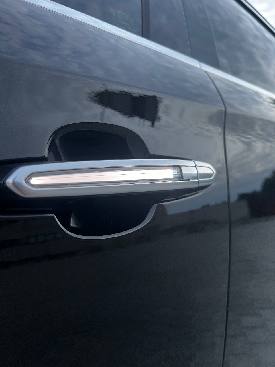 Cadillac XTS - фото 19