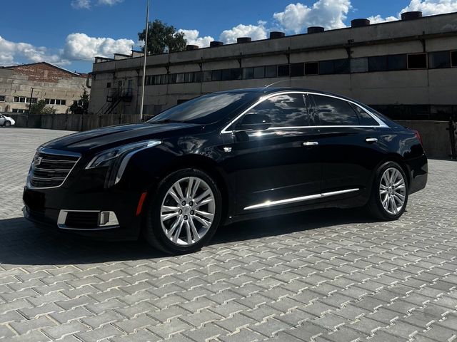 Cadillac XTS - фото 3