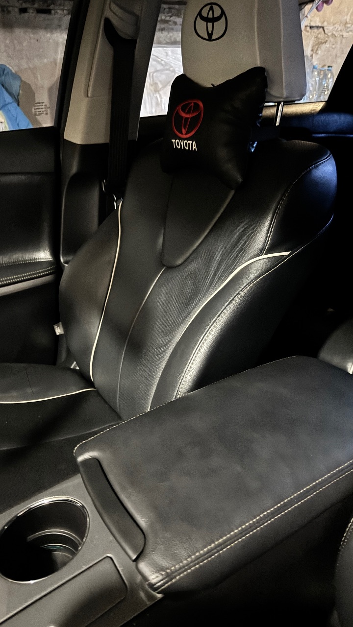 Toyota Venza - фото 8