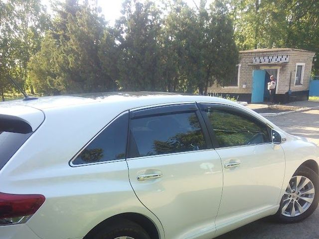 Toyota Venza - фото 2