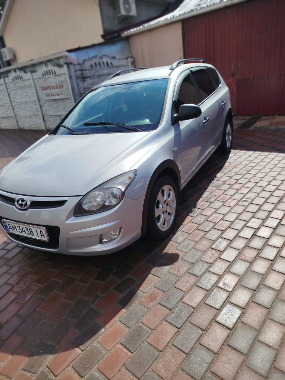 Hyundai i30 - фото 9