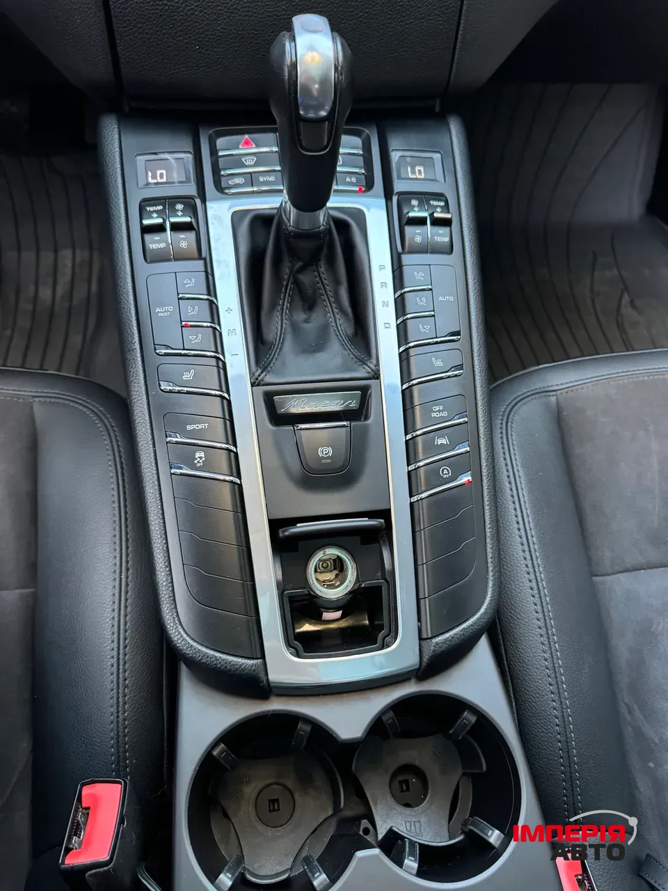 Porsche Macan - фото 13