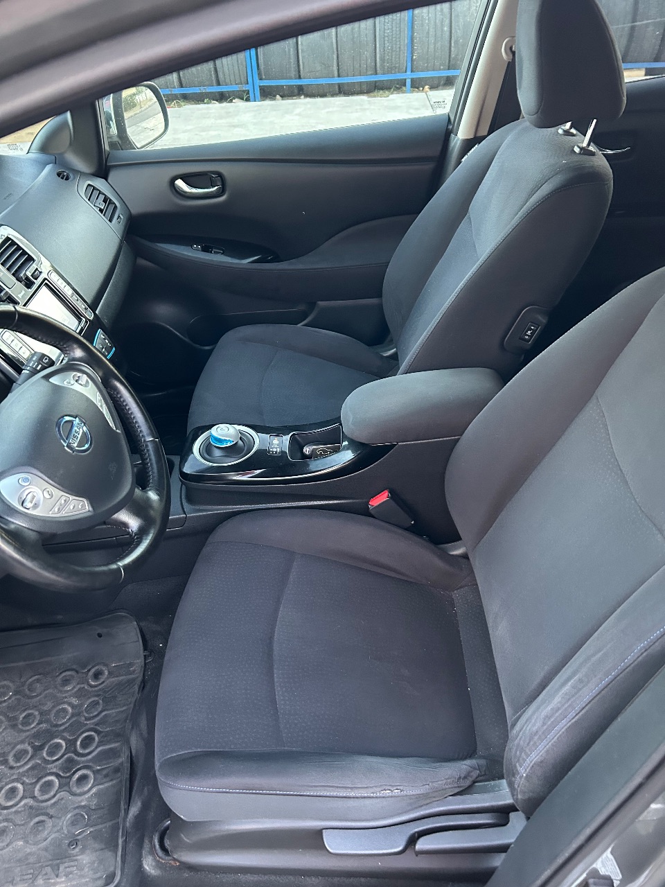 Nissan Leaf - фото 5