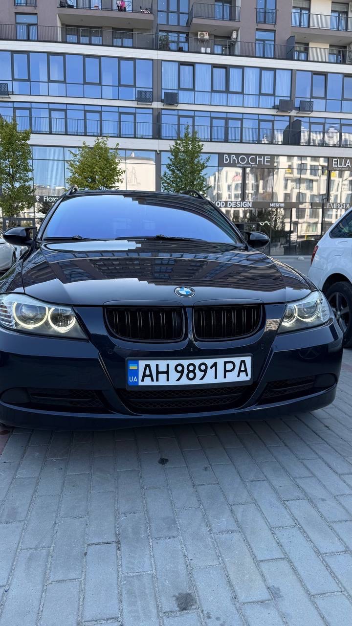 BMW 3 серії - фото 12