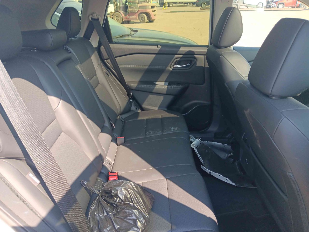 Nissan Rogue - фото 14