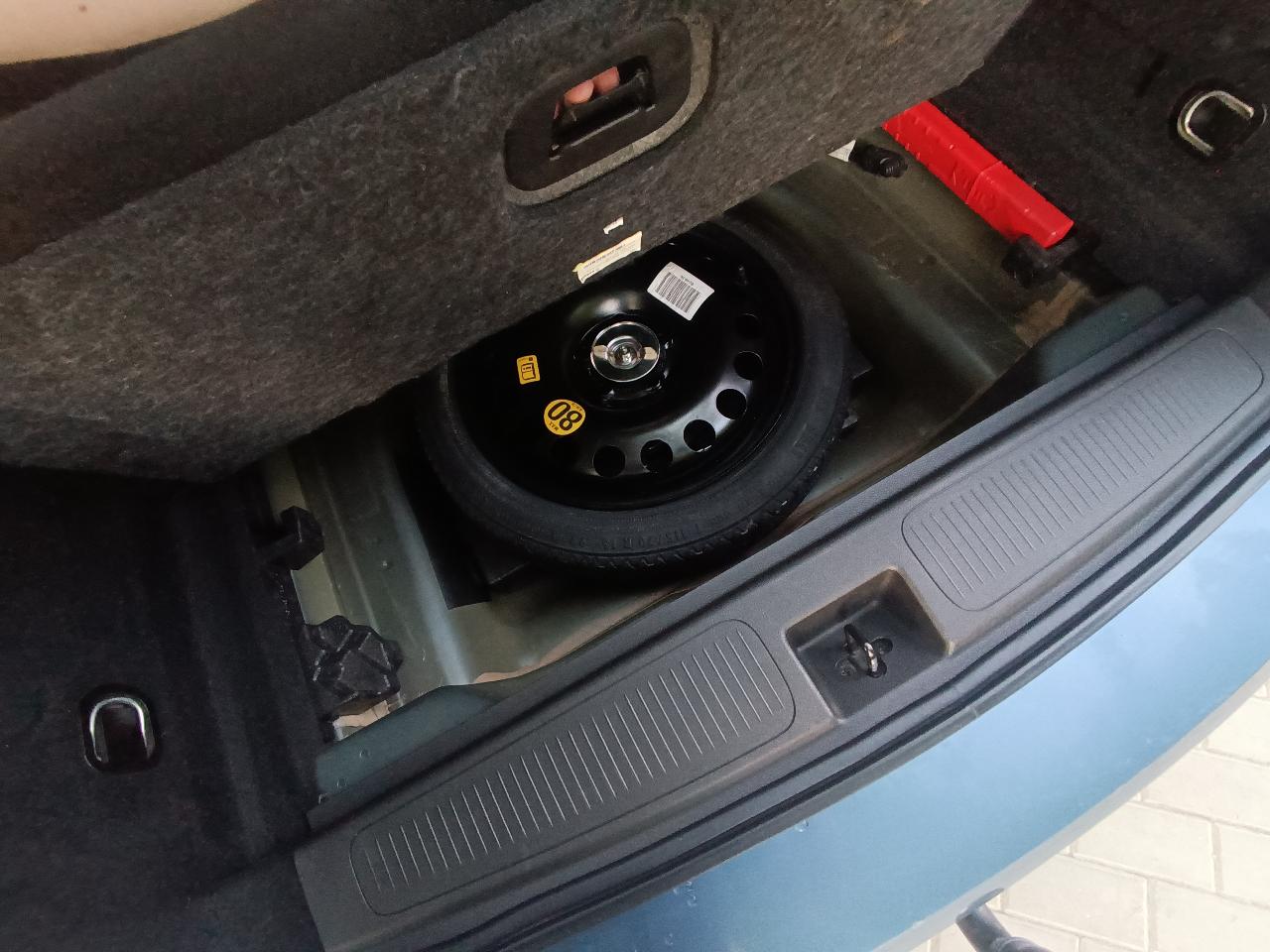 Opel Astra - фото 3