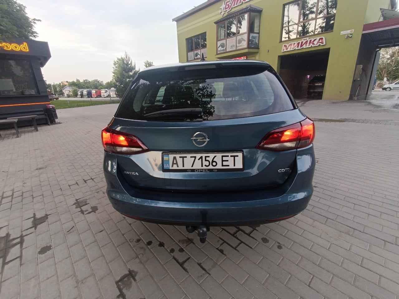 Opel Astra - фото 7
