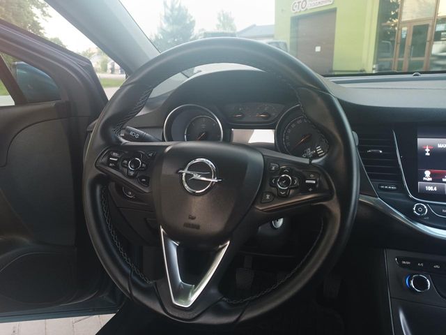 Opel Astra - фото 5