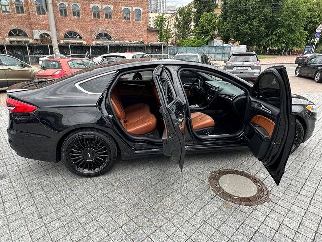 Ford Fusion (North America) - фото 2