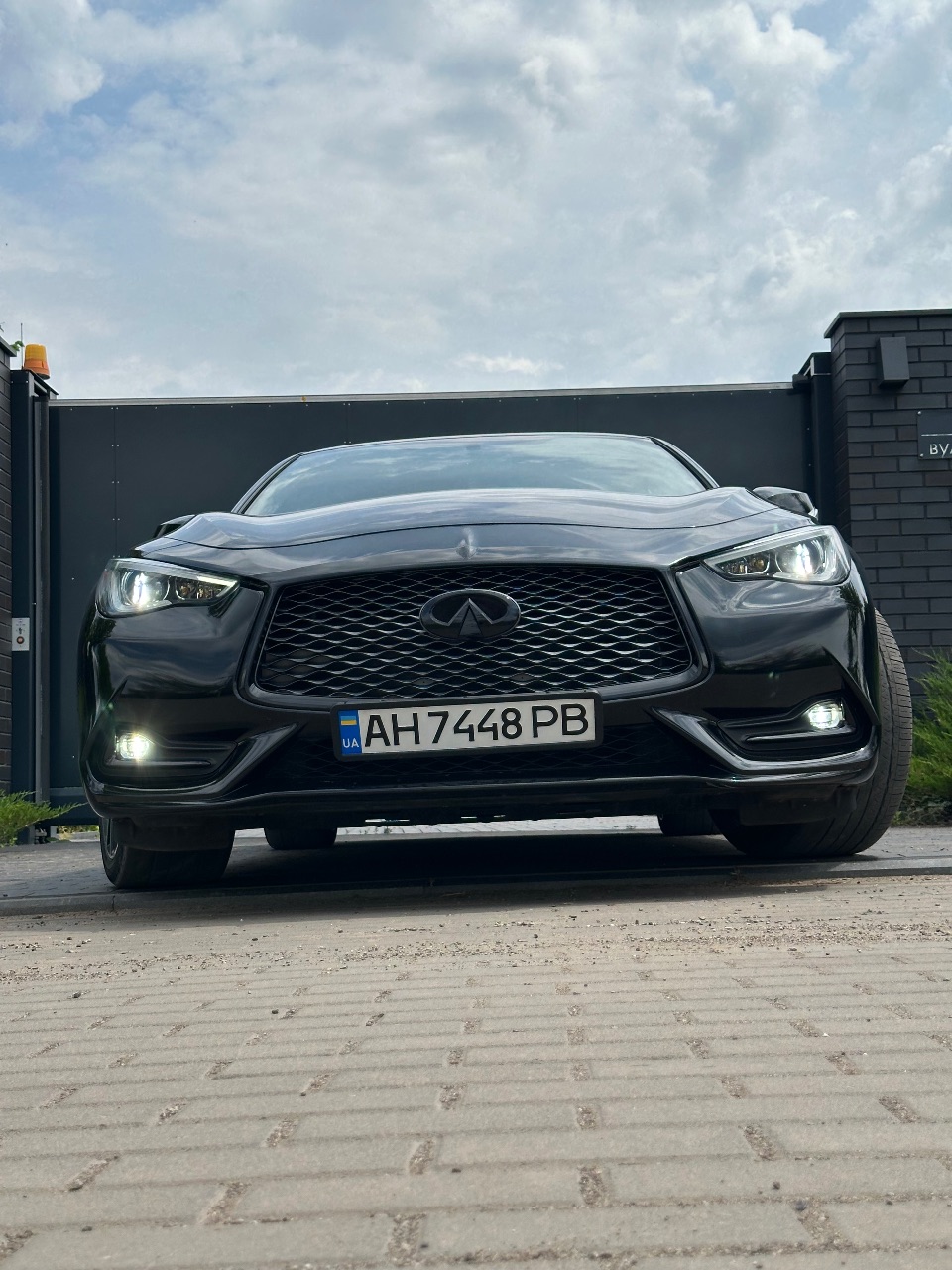 Infiniti Q60 - фото 20