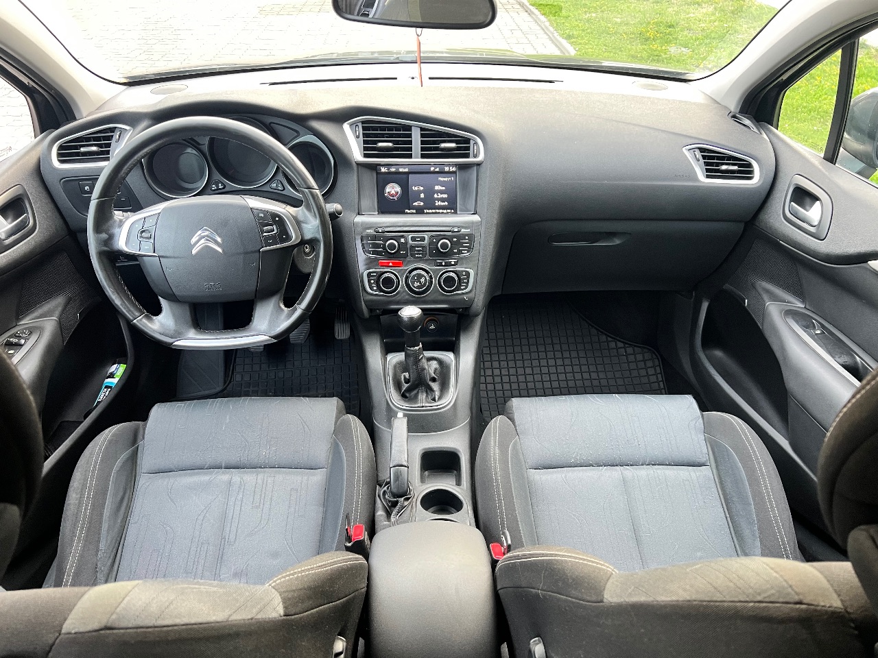 Citroen C4 - фото 6