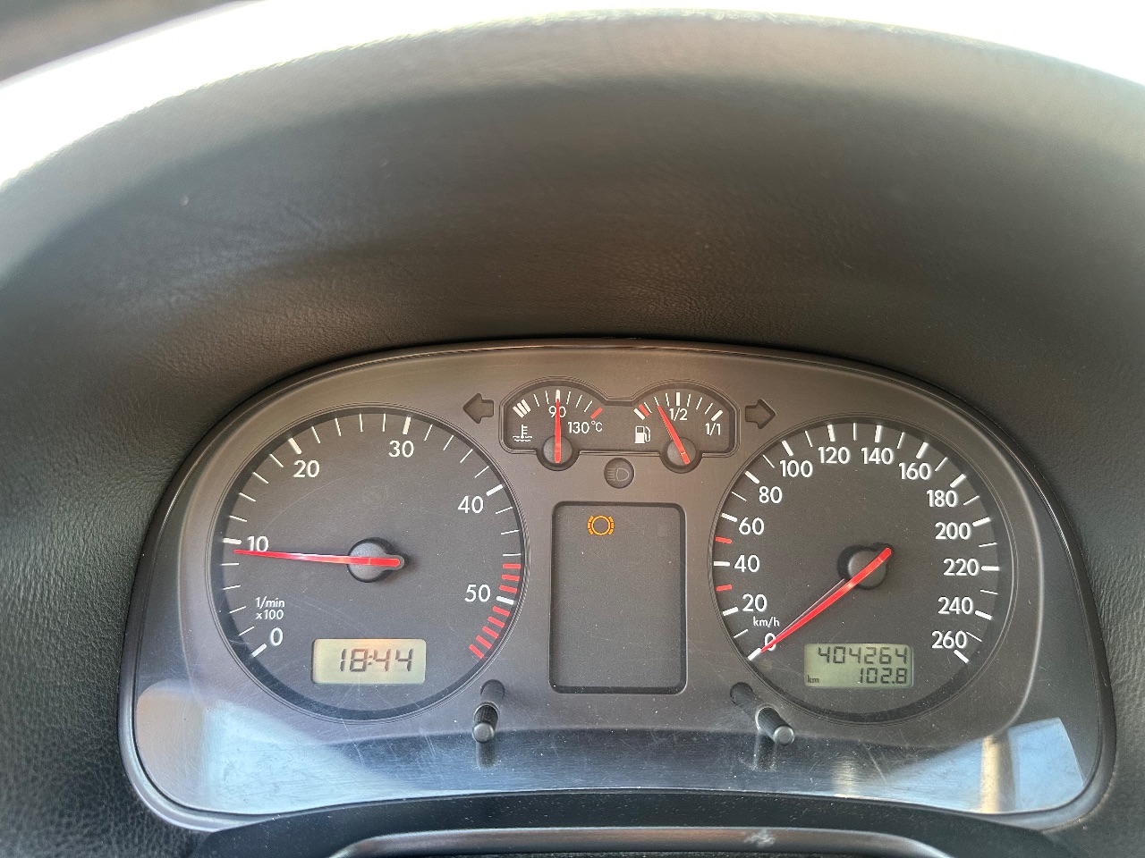 Volkswagen Golf - фото 28