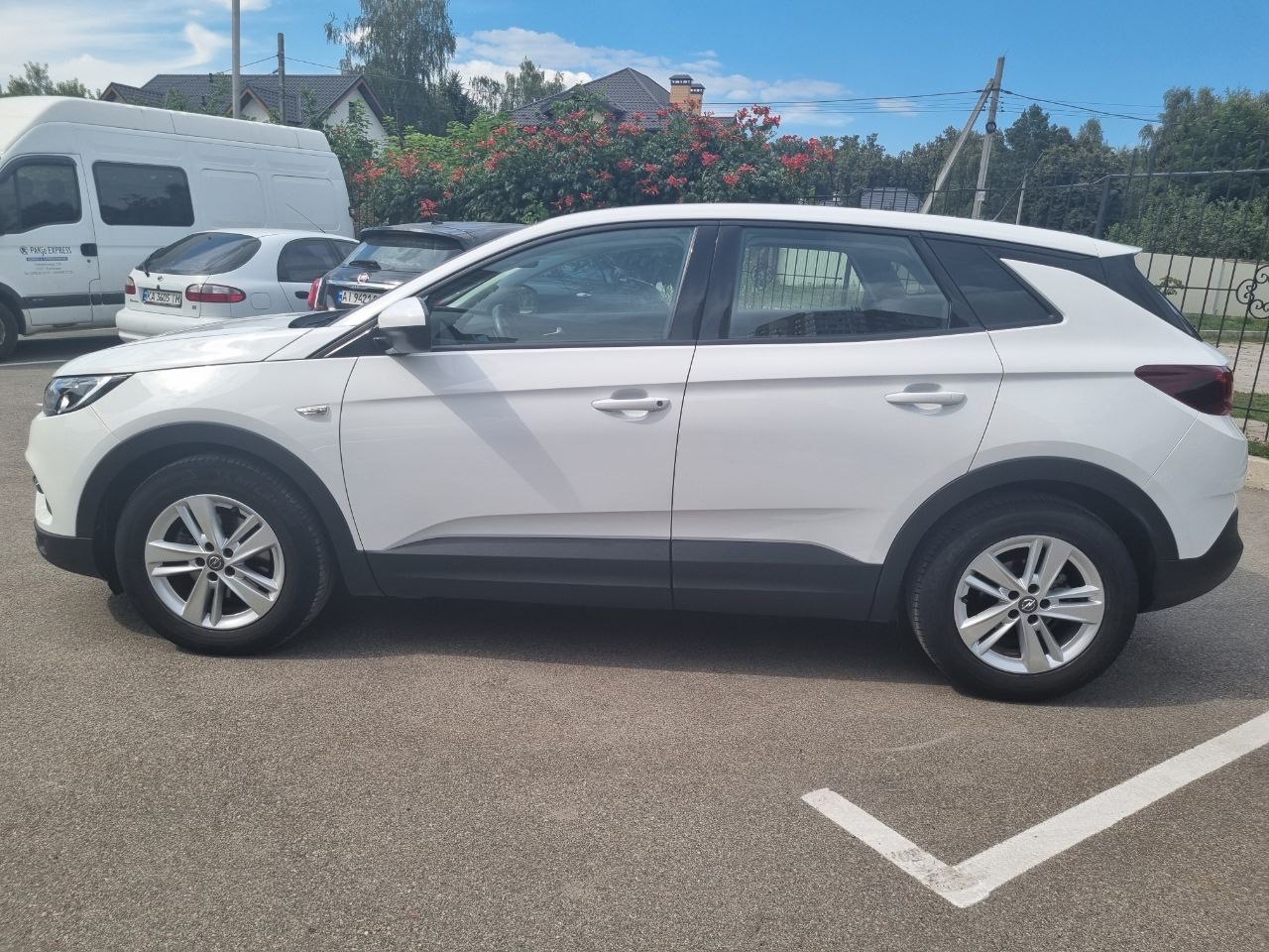 Opel Grandland X - фото 9