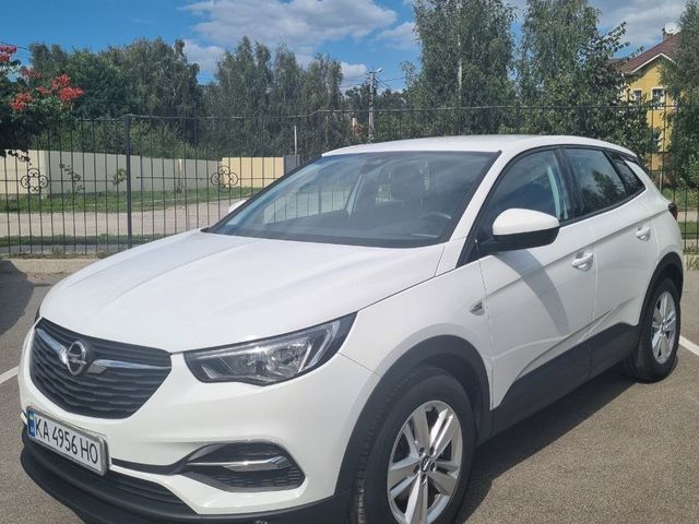 Opel Grandland X - фото 1