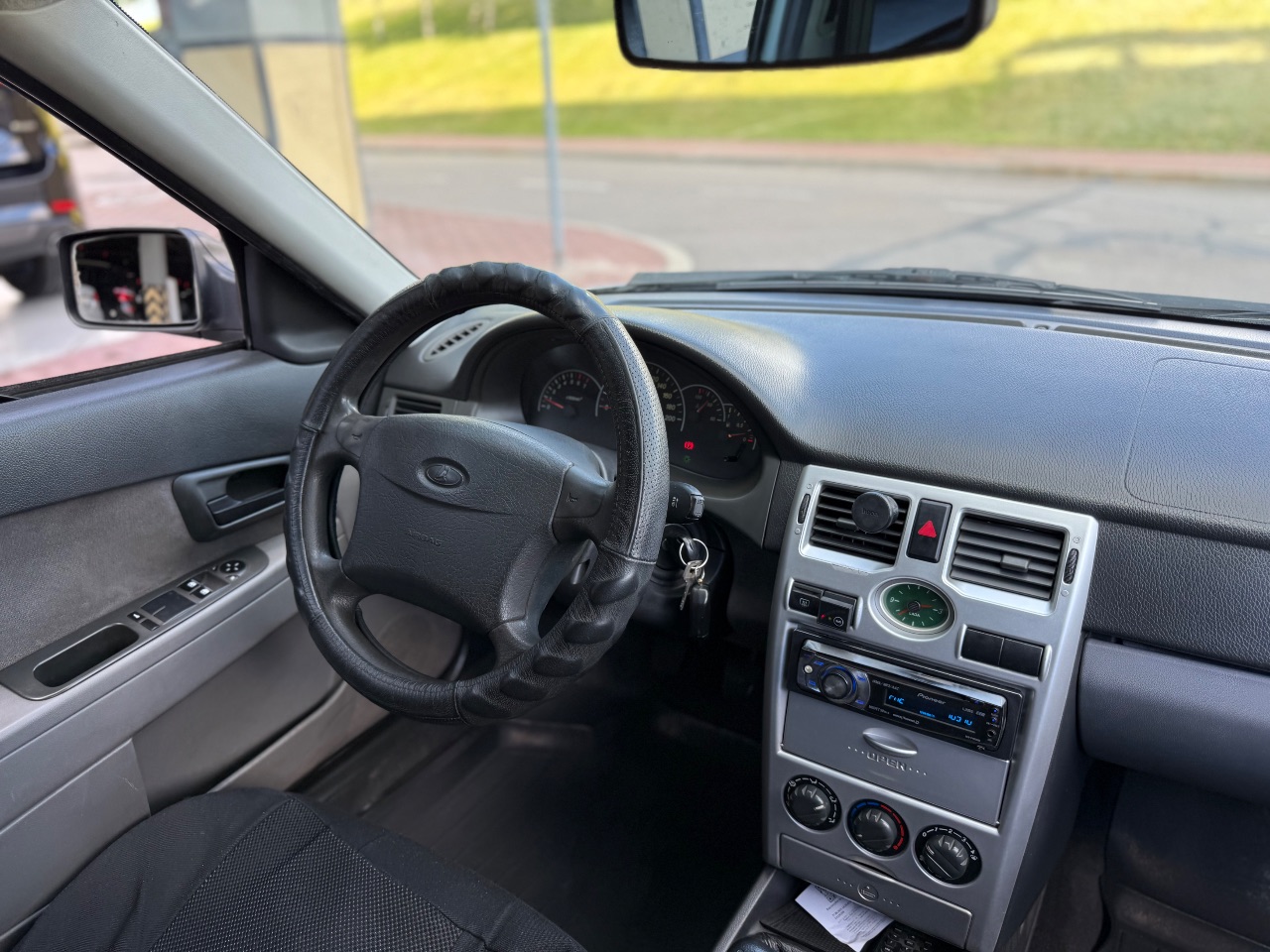 Lada (ВАЗ) Priora - фото 13