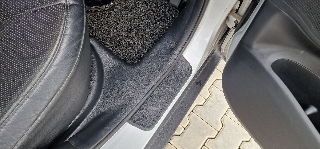 Hyundai ix35 - фото 14