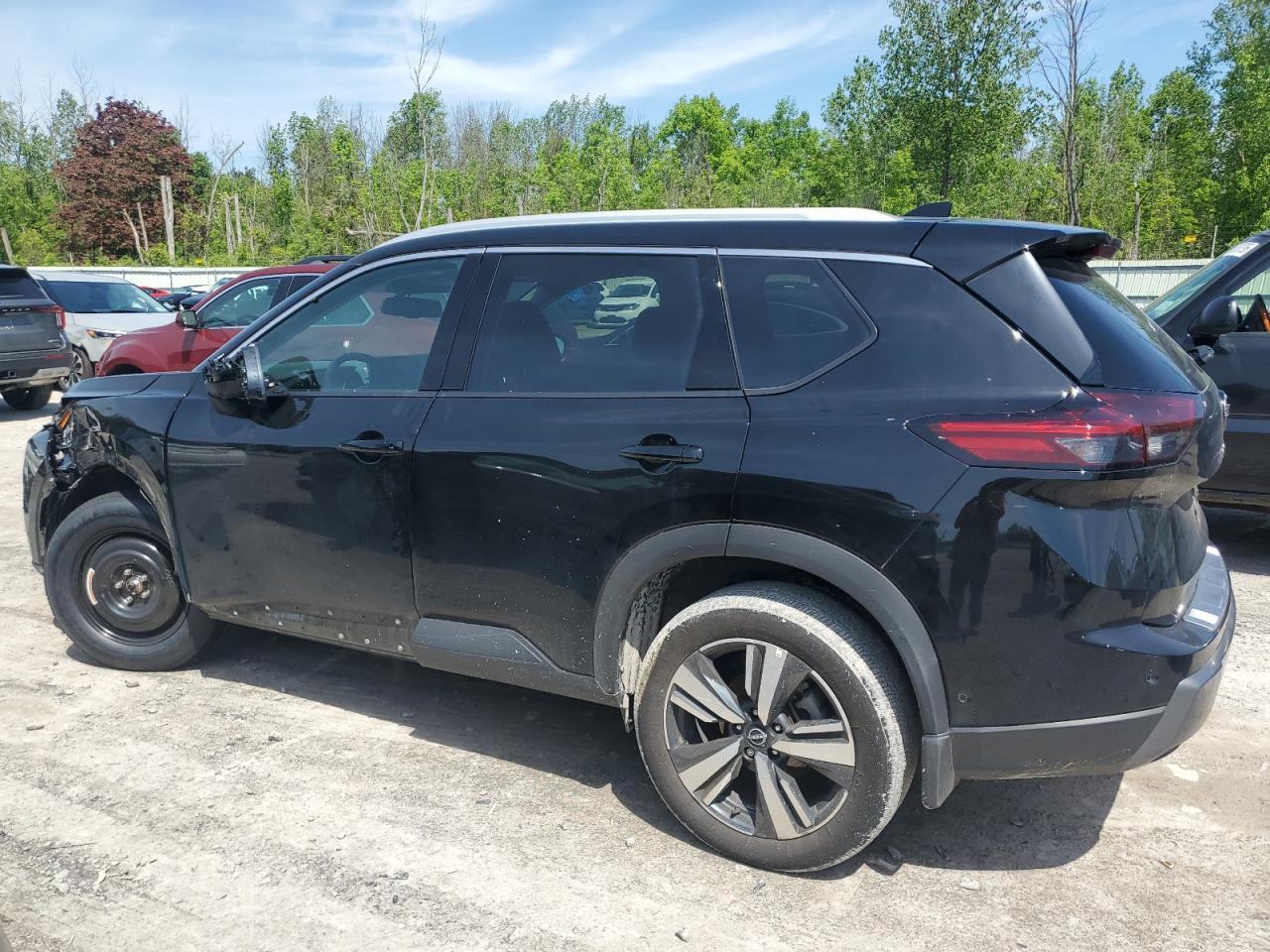 Nissan Rogue - фото 5