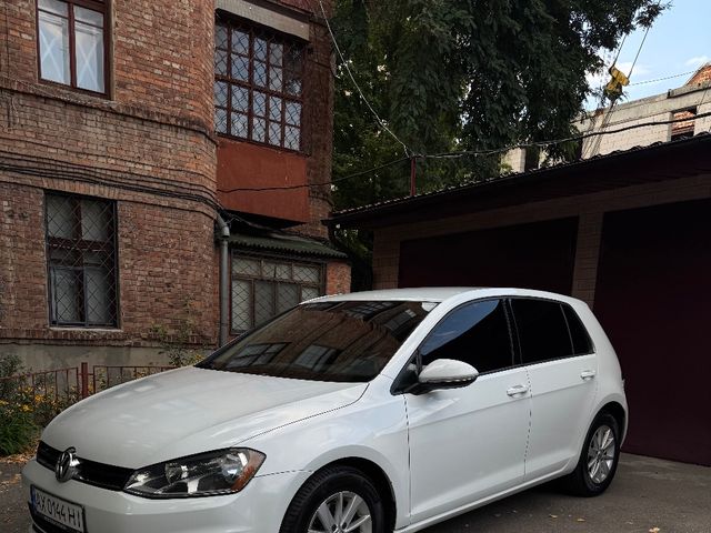 Volkswagen Golf 2015, Харків, $10 900 - зображення 1