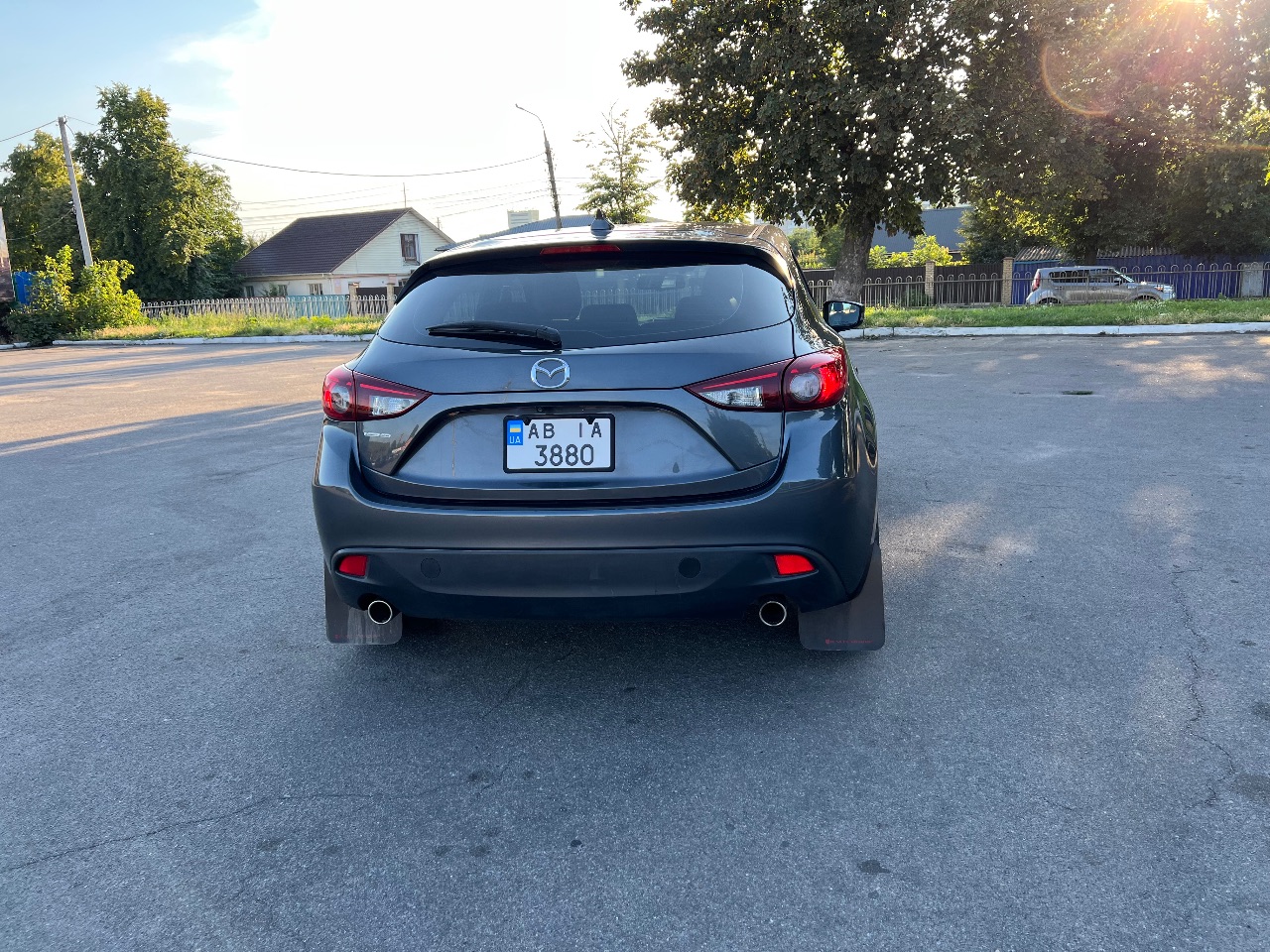 Mazda 3 - фото 17