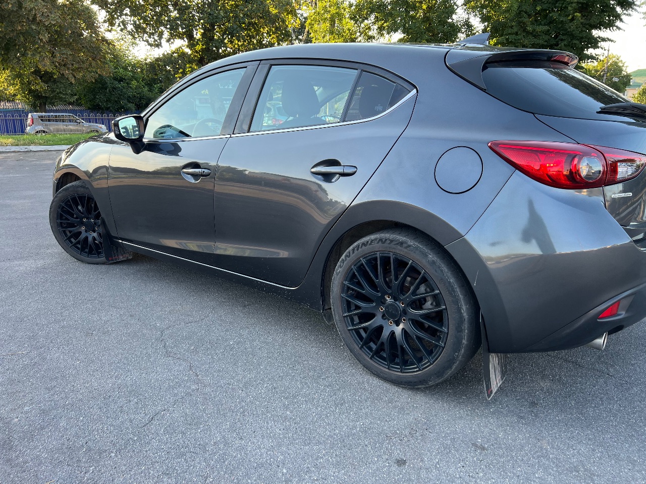 Mazda 3 - фото 15