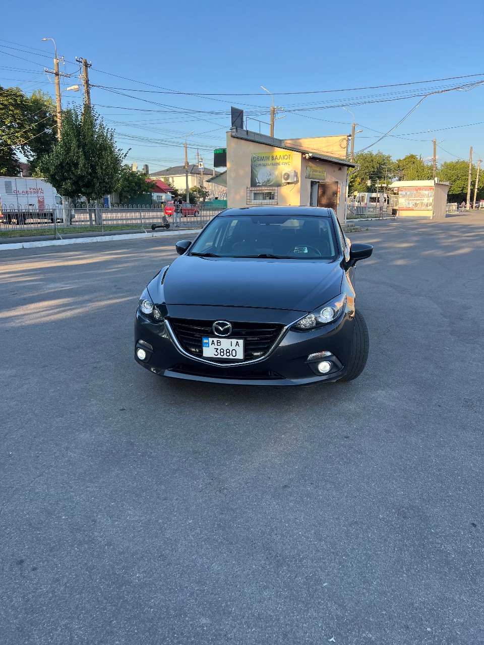 Mazda 3 - фото 1