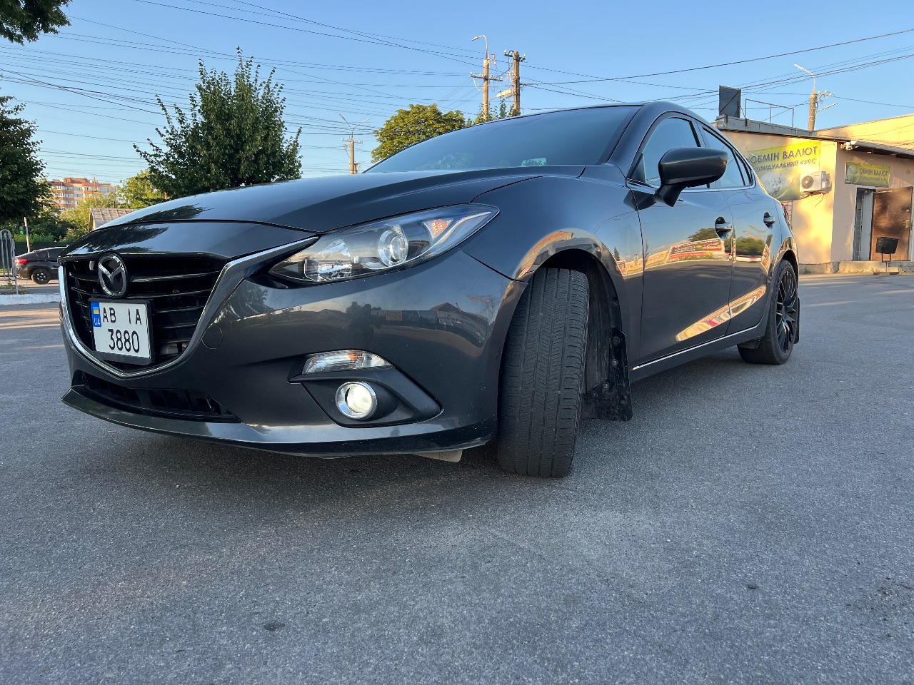 Mazda 3 - фото 2