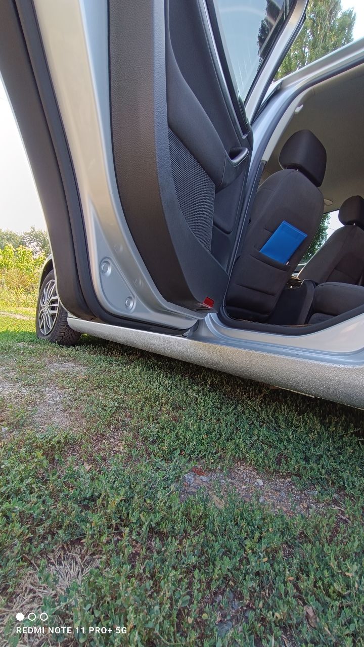 Volkswagen Jetta - фото 10