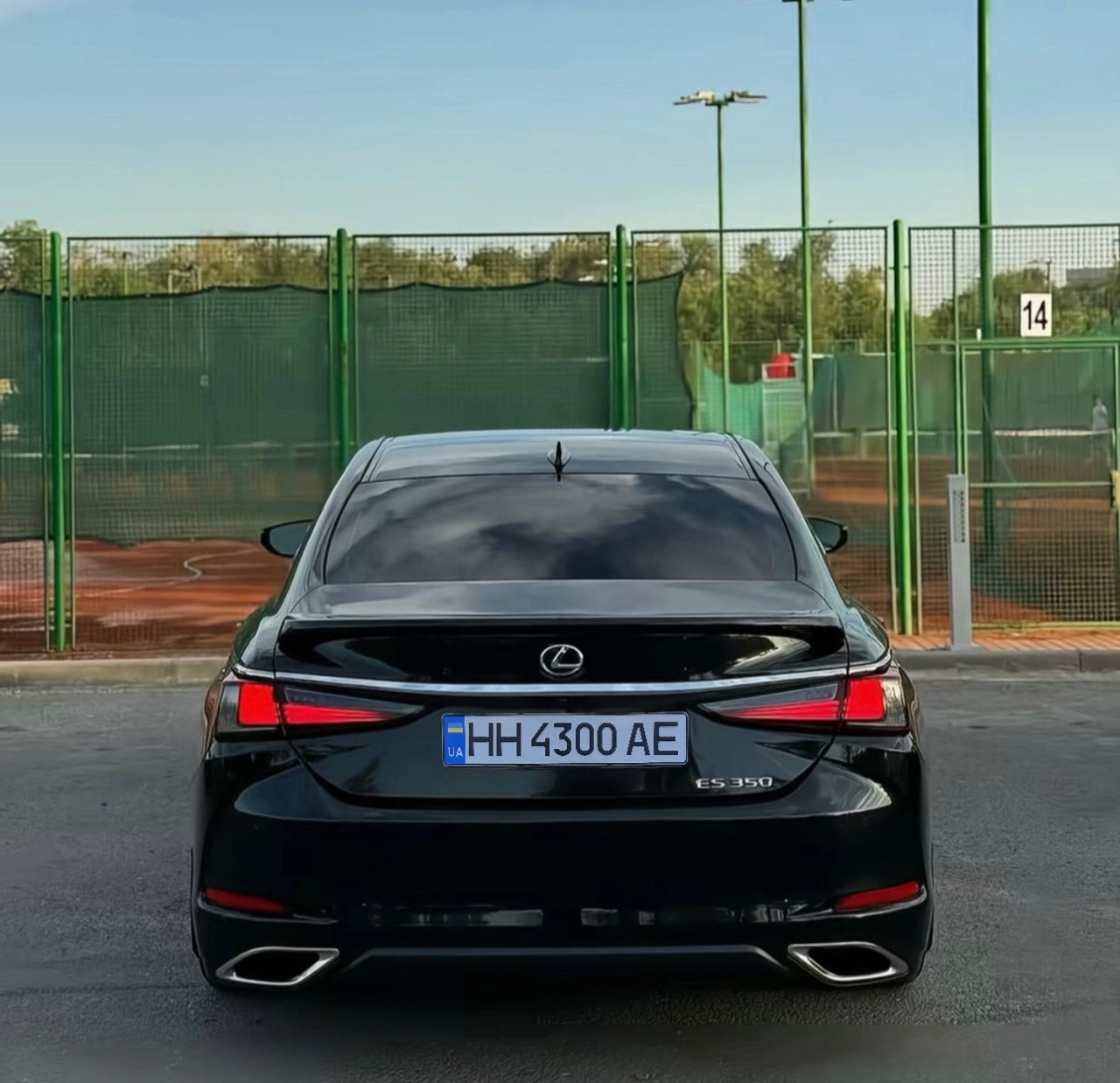 Lexus ES - фото 30