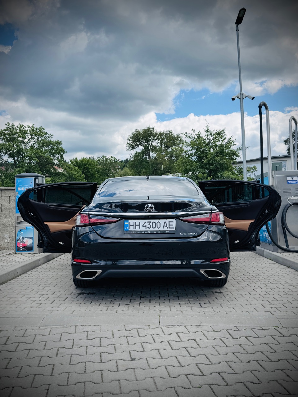 Lexus ES - фото 28