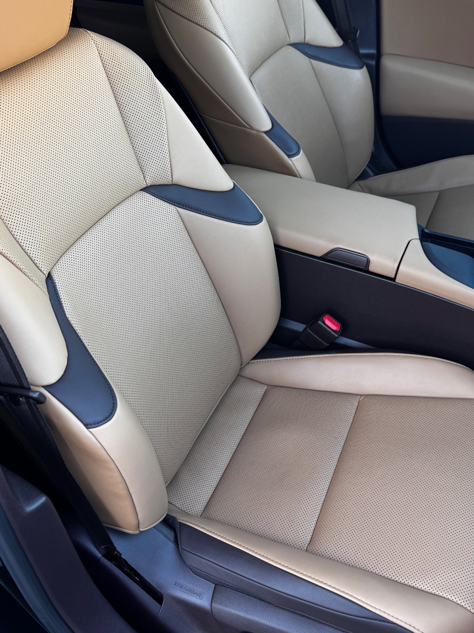 Lexus ES - фото 21