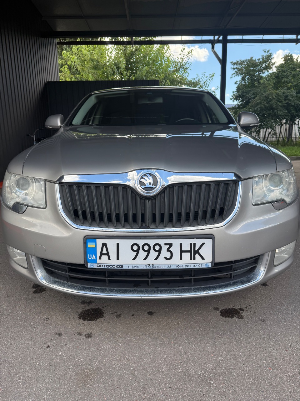 Skoda Superb - фото 1