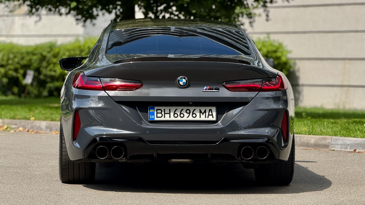 BMW M8 - фото 5