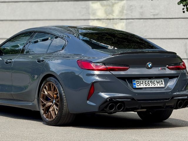 BMW M8 - фото 3