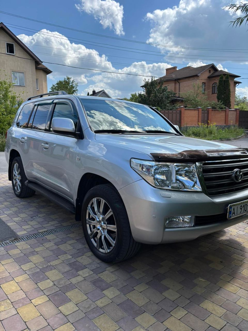 Toyota Land Cruiser - фото 7