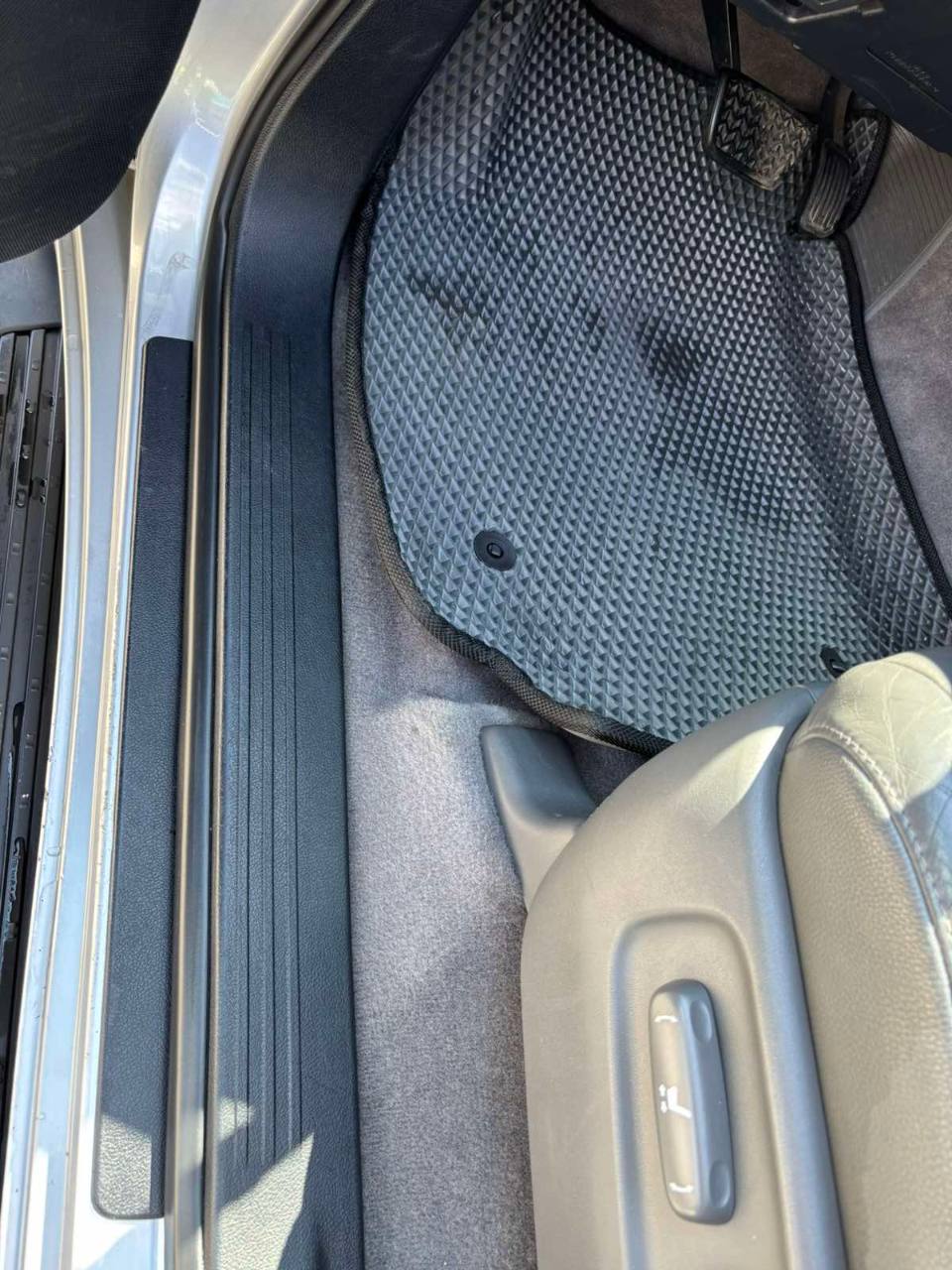 Toyota Land Cruiser - фото 12