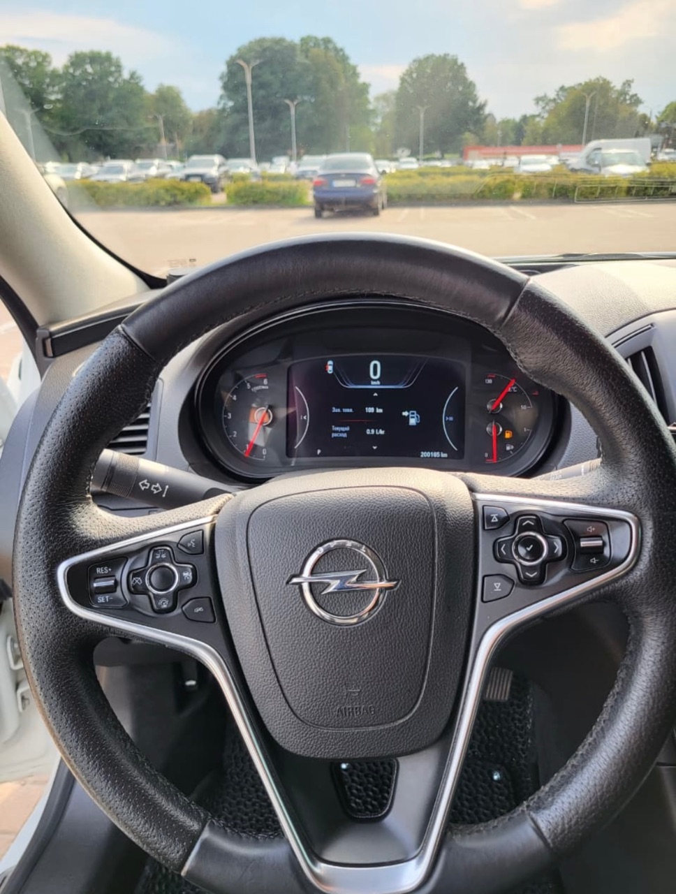 Opel Insignia - фото 17