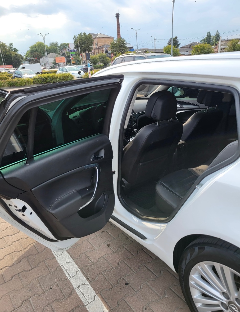 Opel Insignia - фото 19