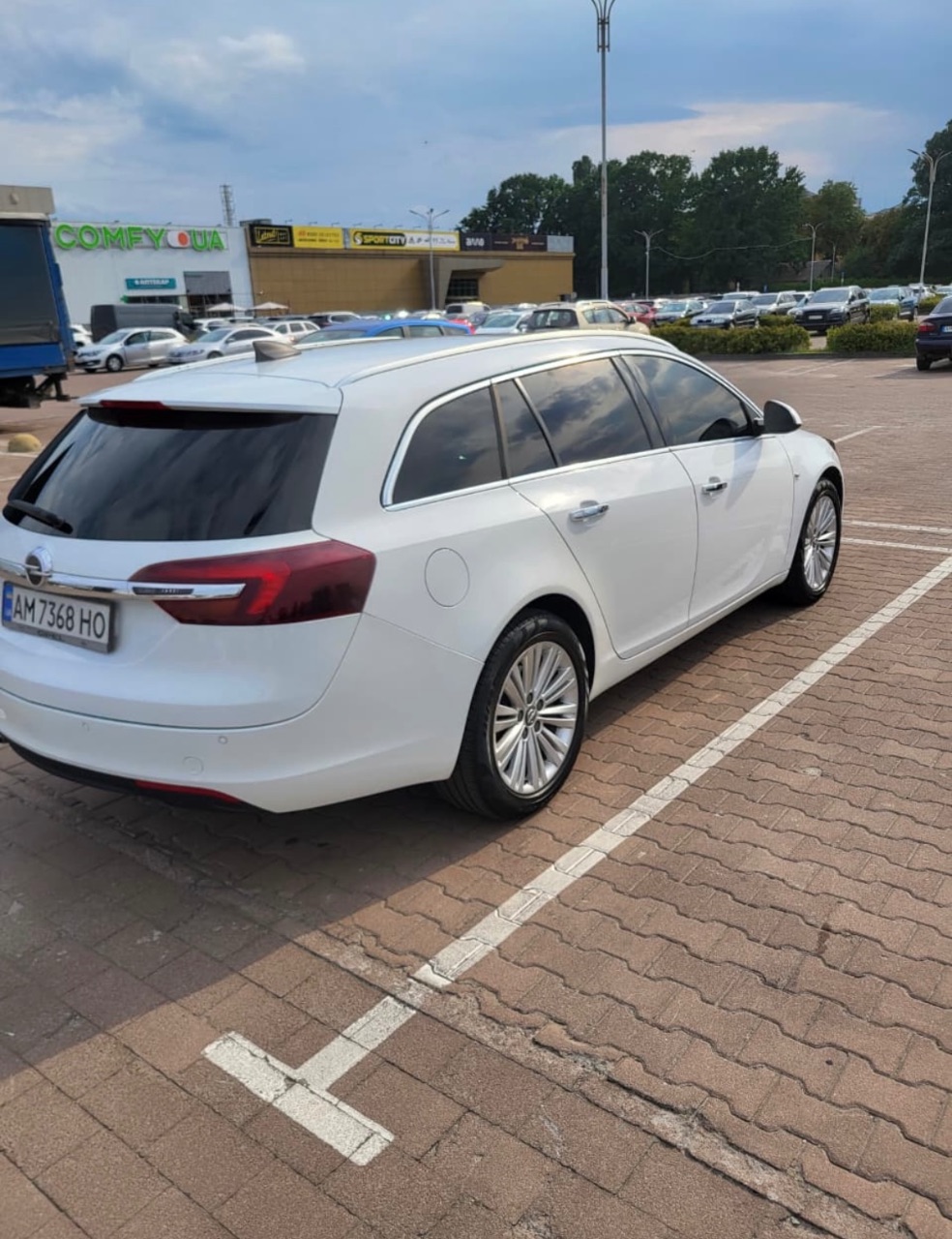 Opel Insignia - фото 8