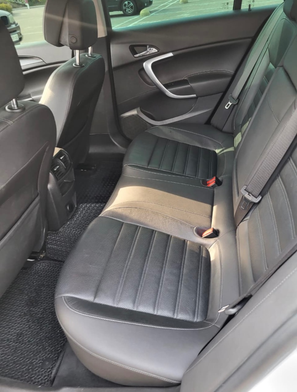 Opel Insignia - фото 20