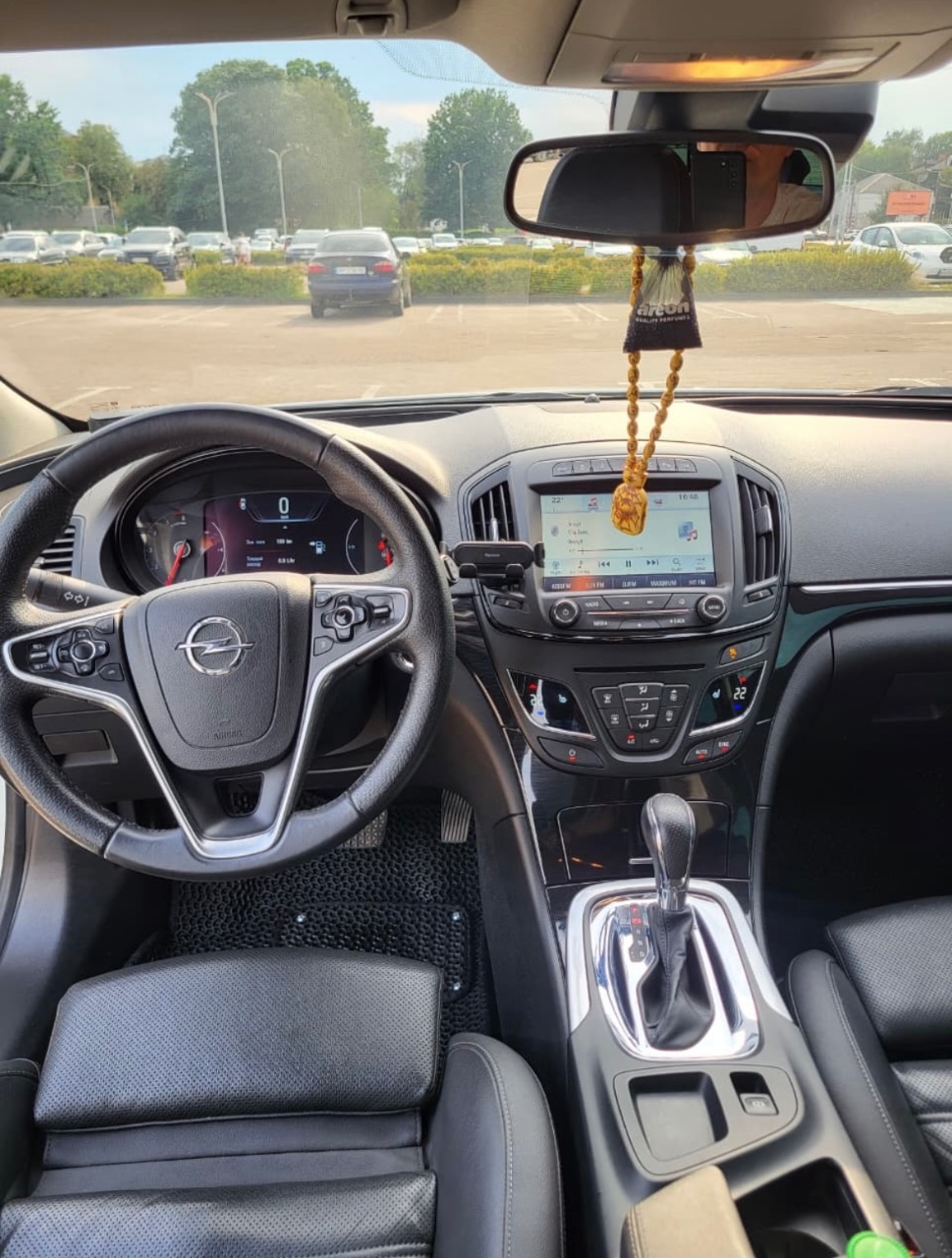 Opel Insignia - фото 16