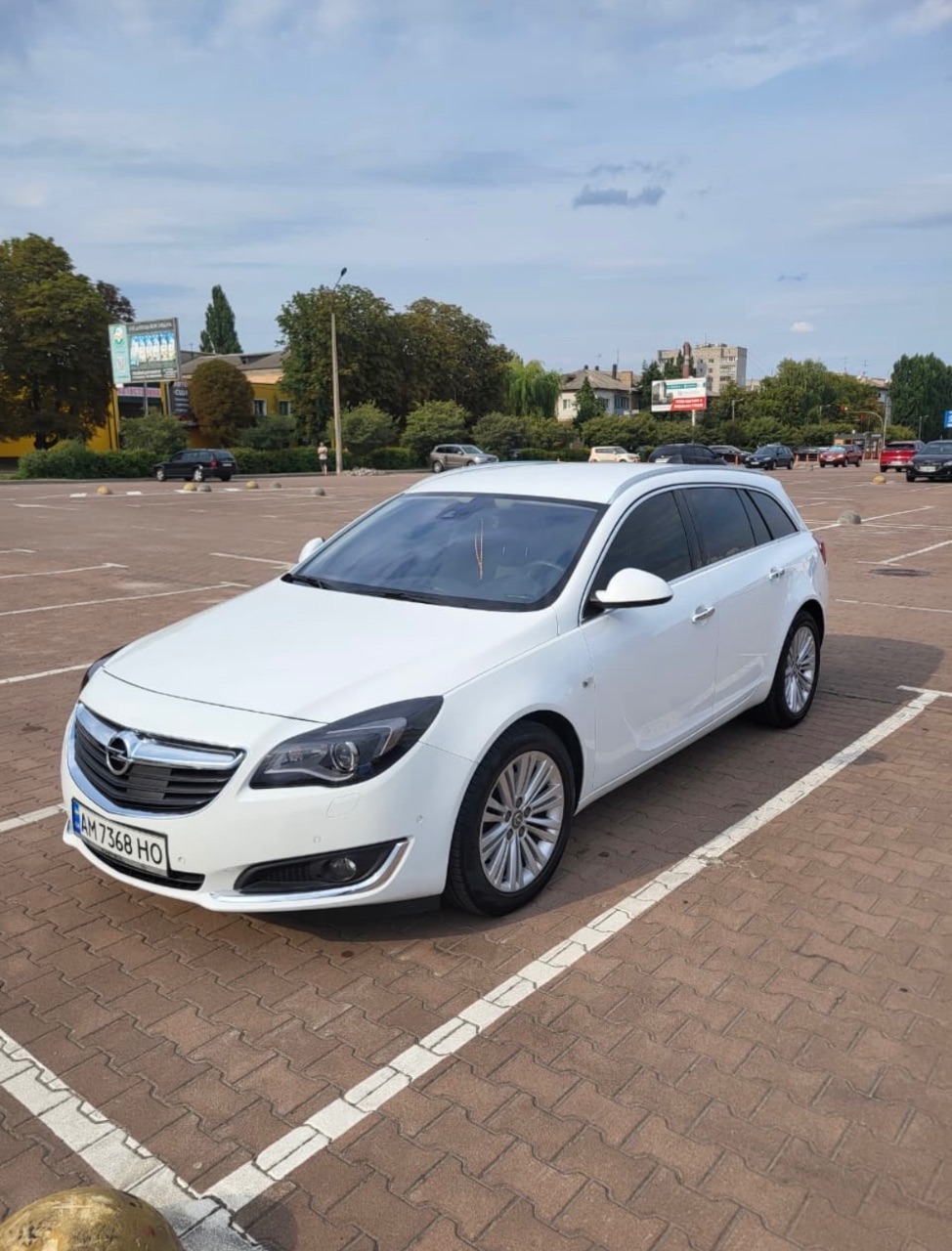 Opel Insignia - фото 2