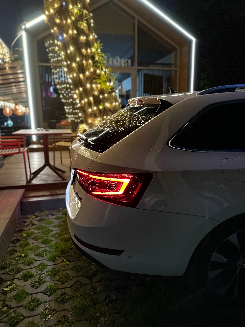 Skoda Superb - фото 12