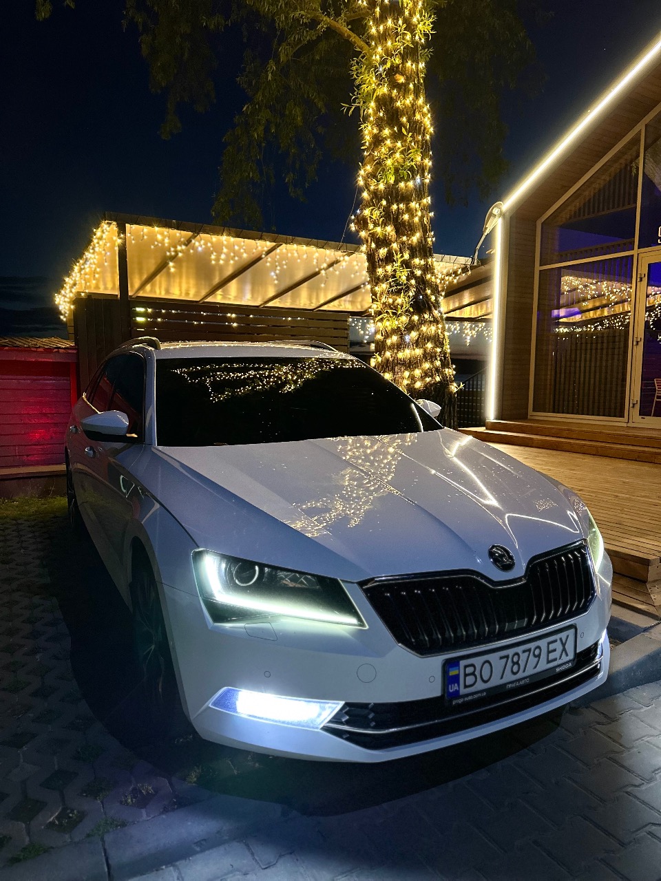 Skoda Superb - фото 16