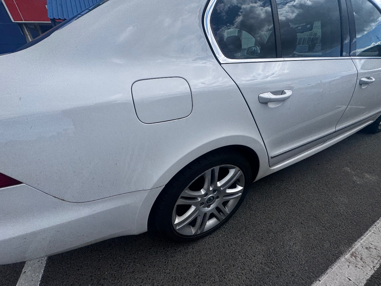 Skoda Superb - фото 7