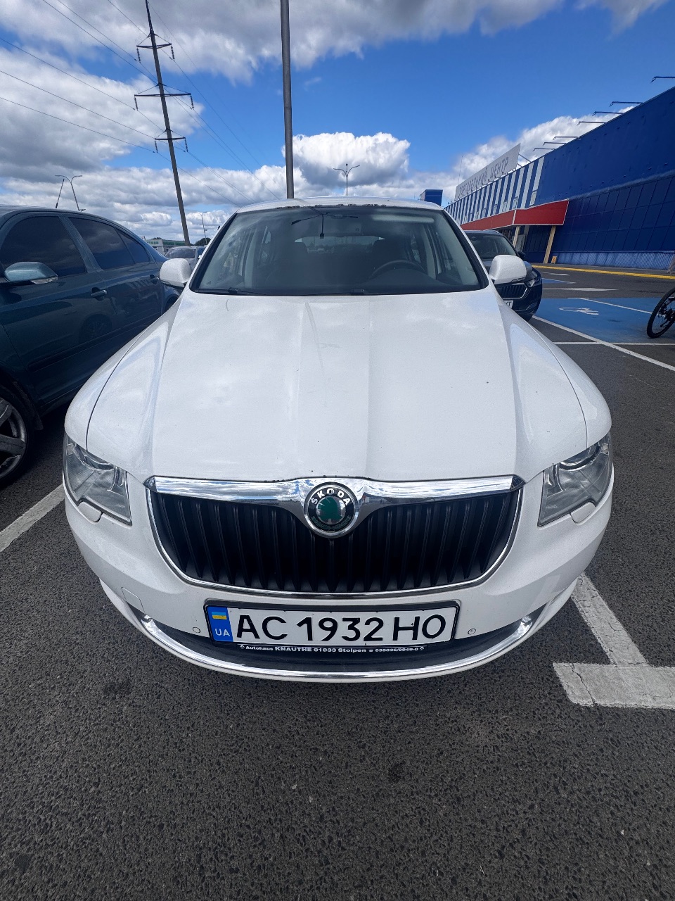 Skoda Superb - фото 2