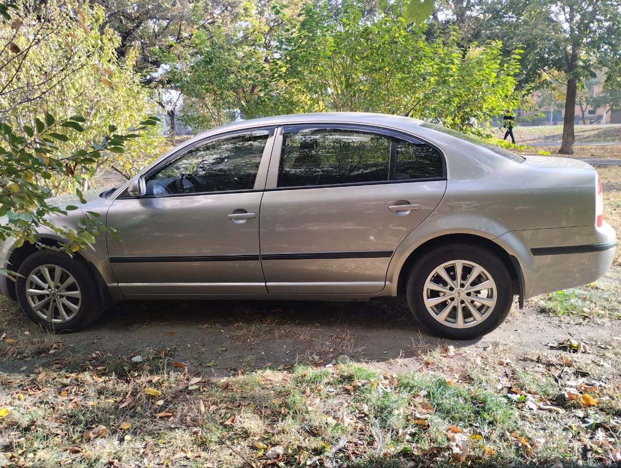 Skoda Superb - фото 3