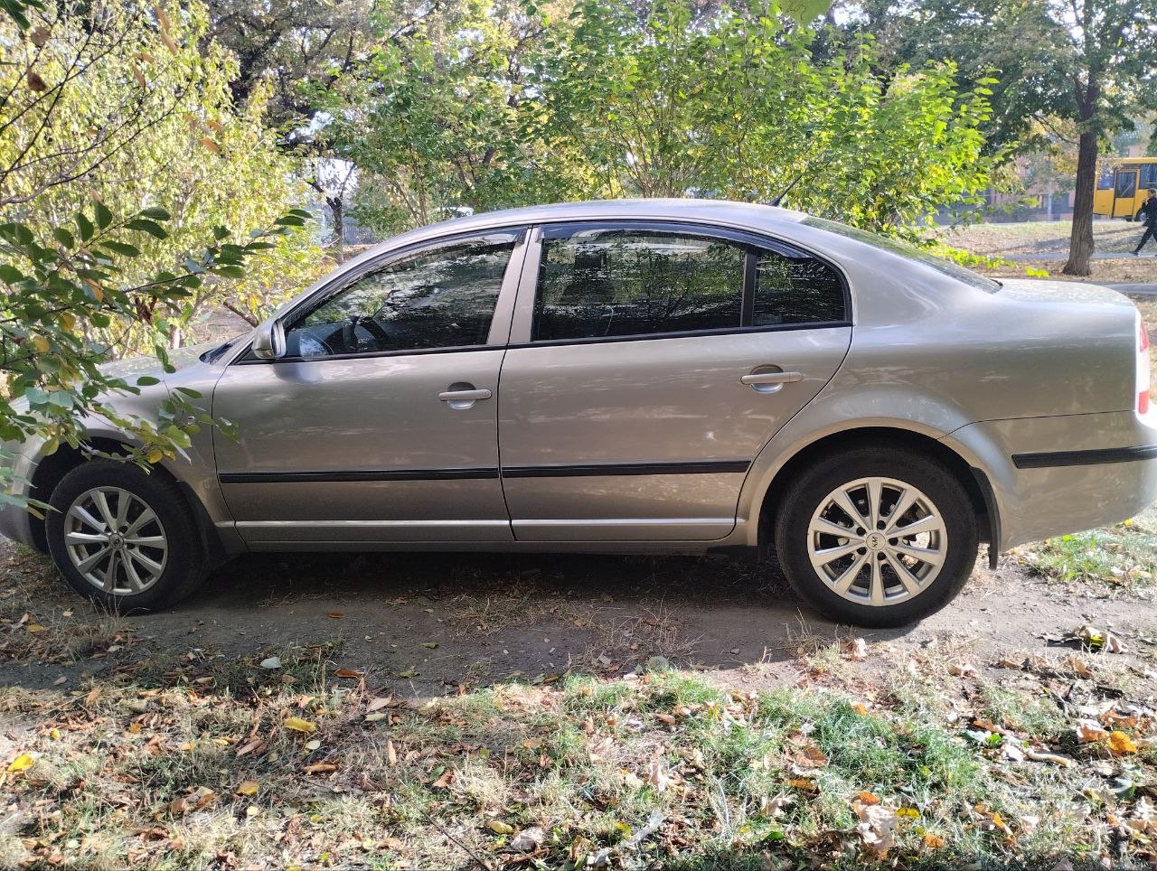 Skoda Superb - фото 1
