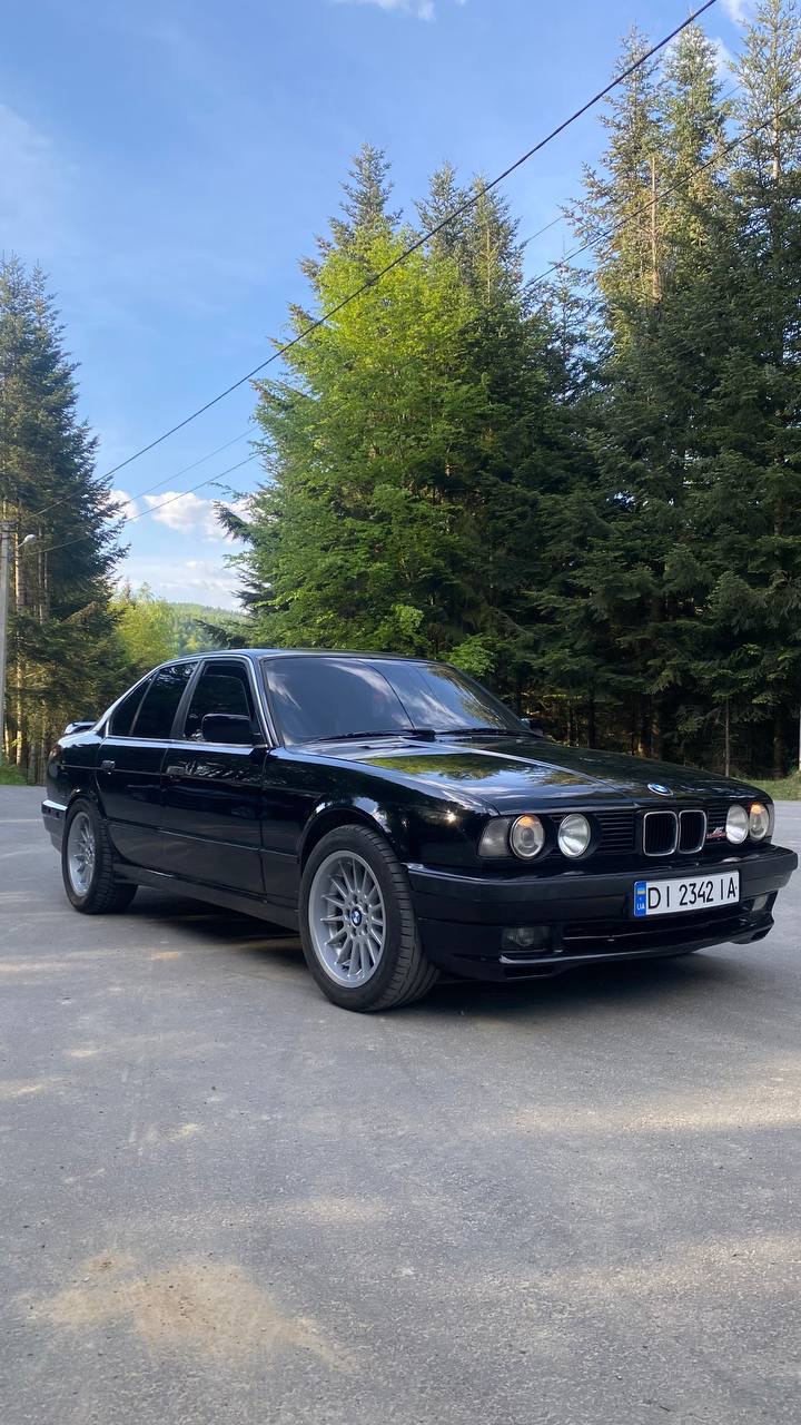 BMW 5 серії - фото 12