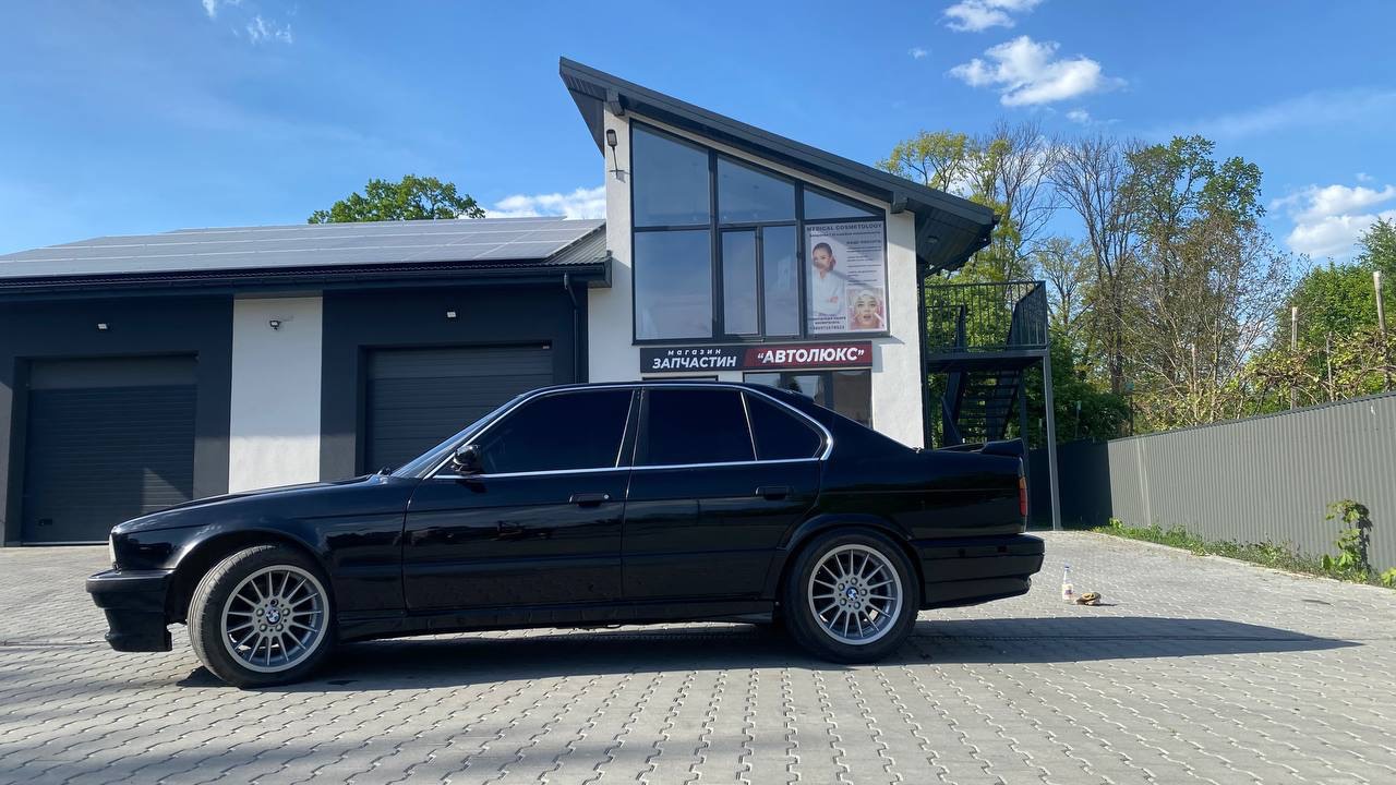 BMW 5 серії - фото 13